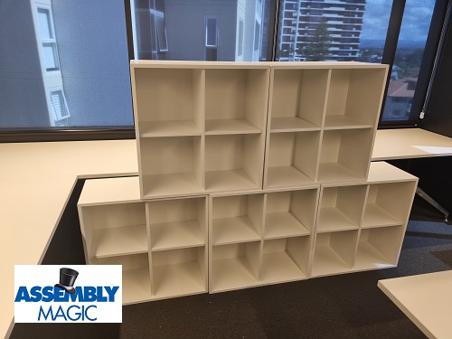 Large set of cubed storage